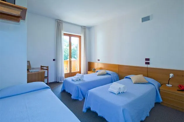 Hotel Cristallino Castione della Presolana 0*,  Italy